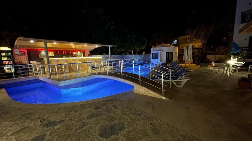 Orion Hotel Bitez Kültér fotó